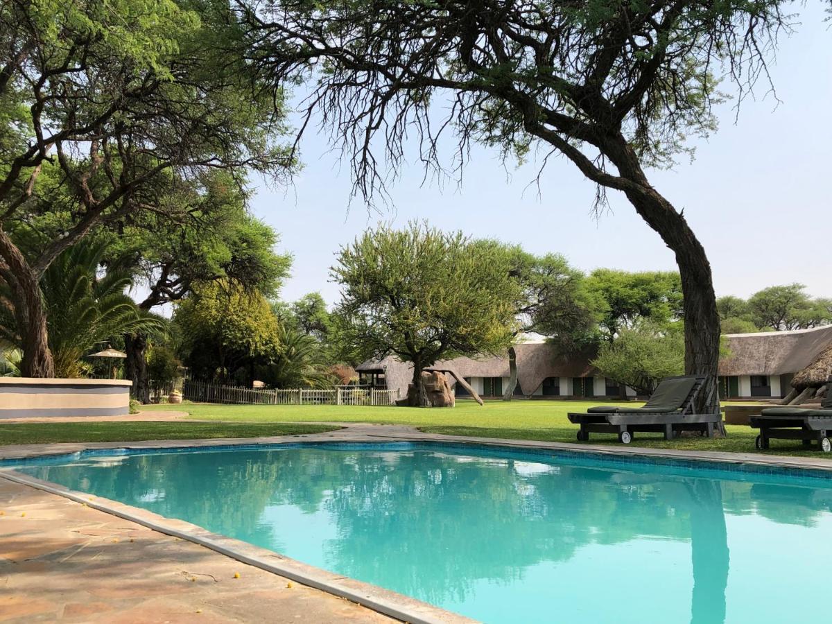 Okahandja Country Hotel Exterior photo