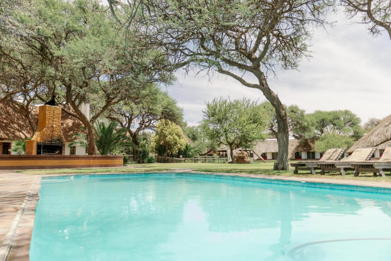 Okahandja Country Hotel Exterior photo